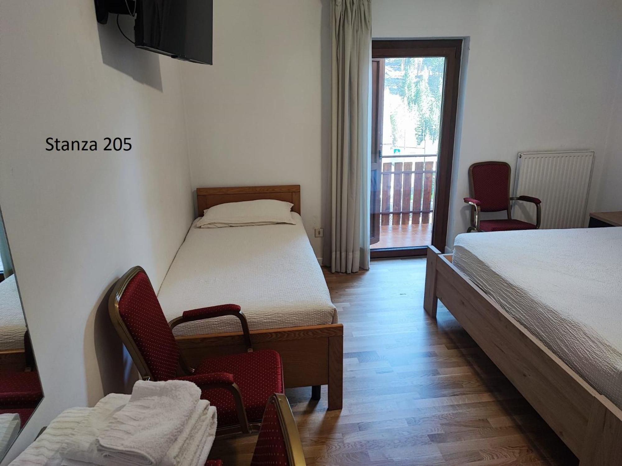 Hotel Pizboe Mazzin Dış mekan fotoğraf